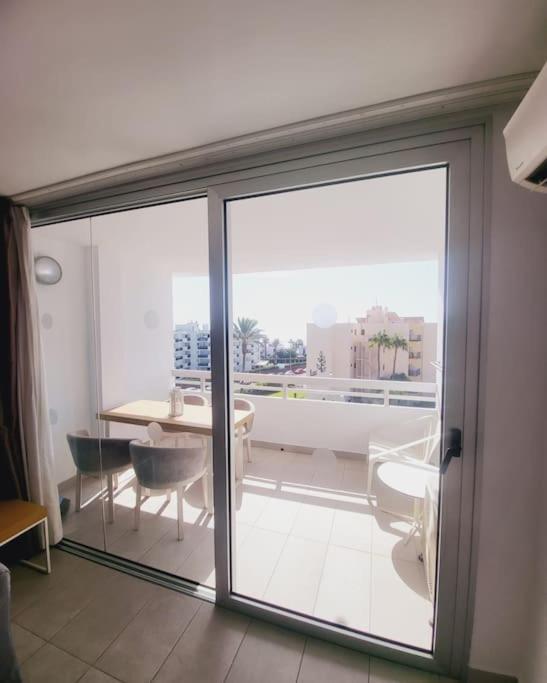 Sea Views Playa Del Ingles Beach Lovers 2 Apartment San Bartolomé Exterior foto