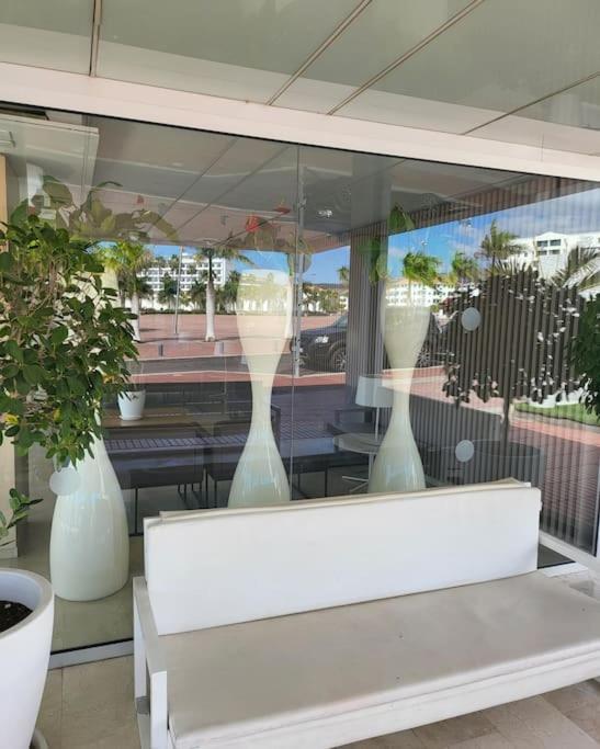 Sea Views Playa Del Ingles Beach Lovers 2 Apartment San Bartolomé Exterior foto