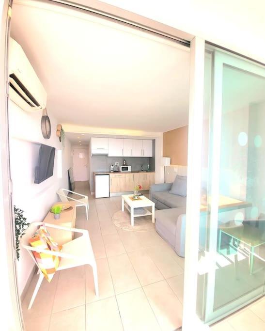 Sea Views Playa Del Ingles Beach Lovers 2 Apartment San Bartolomé Exterior foto